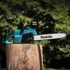 Аккумуляторная пила цепная MAKITA XGT UC026GZ