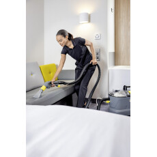 Моющий пылесос Karcher Puzzi 10/1 Edition