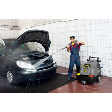 Мойка высокого давления Karcher HDS 8/18-4 C