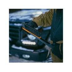 Щетка для снега со скребком телескопическая X-series FISKARS (1078492)