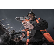 Аккумуляторная ударная дрель-шуруповерт AEG BSB18C3BL-X02C (АКБ 2Ач, 4Ач + ЗУ)