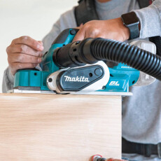 Аккумуляторный рубанок MAKITA LXT DKP181RT