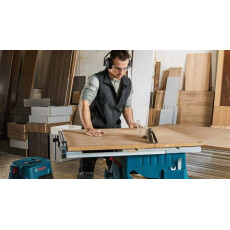 Распиловочный стол Bosch GTS 254