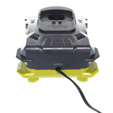 ONE + / Зарядное устройство RYOBI RC18-150