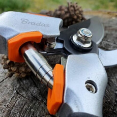 Секатор заходного типа BRADAS V-SERIES 18 мм