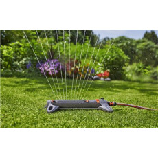 Дождеватель прямоугольный Gardena AquaZoom L
