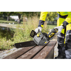 Аккумуляторная пила Karcher CS 330 BP