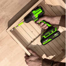 Аккумуляторная дрель-шуруповерт Greenworks DD560 24В (2 АКБ 2Ач + ЗУ)