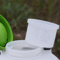 Опрыскиватель аккумуляторный садовый Greenworks G24BPSII 24В