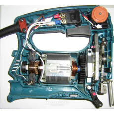 Лобзик электрический Makita 4329 в коробке