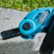 Триммер аккумуляторный MAKITA LXT DUR181SY (АКБ 1,5Ач + ЗУ)