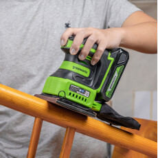 Плоскошлифовальная аккумуляторная машина Greenworks G24SS14 24V (АКБ 2Ач + ЗУ)