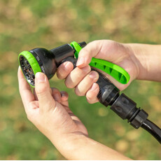 Насос для бочки аккумуляторный Greenworks G24SWPK4 24В (АКБ 4Ач + ЗУ)