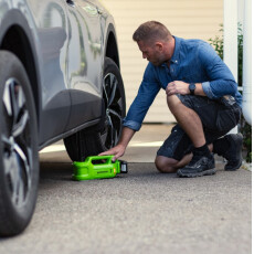 Домкрат гидравлический аккумуляторный Greenworks G24JACK 24V (без АКБ и ЗУ)
