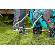 Тележка для шланга Gardena AquaRoll M с комплектом для полива