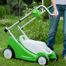 Аккумуляторная газонокосилка VIKING MA 339
