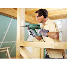 Перфоратор BOSCH PBH 2100 SRE в чем.