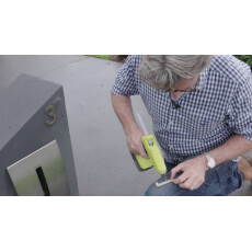Пистолет аккумуляторный термоклеевой RYOBI R18GLU-0 (без батареи)
