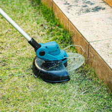 Триммер аккумуляторный MAKITA LXT DUR193SF (АКБ 3Ач + ЗУ)