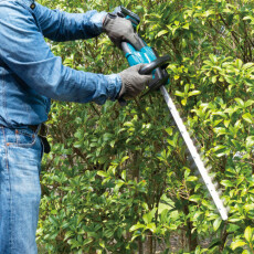 Аккумуляторный кусторез MAKITA DUH 506 RF (АКБ 3Ач + ЗУ)