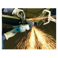 Одноручная углошлифмашина MAKITA 9564 PZ