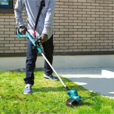 Триммер аккумуляторный MAKITA LXT DUR193SF (АКБ 3Ач + ЗУ)