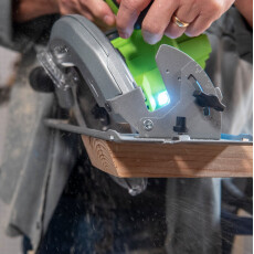 Циркулярная пила аккумуляторная Greenworks GD24CS 24В (АКБ 4Ач + ЗУ)
