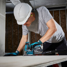 Аккумуляторный лобзик MAKITA DJV185Z в коробке