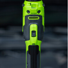 Гайковерт-трещотка аккумуляторный Greenworks GD24RW 24В 1/2" (АКБ 2Ач + ЗУ + сумка)