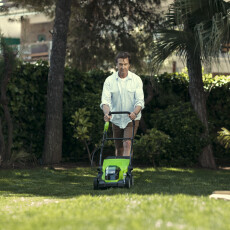 Аккумуляторная газонокосилка Greenworks G40LM35K2