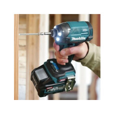 Аккумуляторный ударный шуруповерт MAKITA XGT TD002GD201 MAKPAC2 (2 АКБ 2,5Ач + ЗУ)