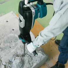 Перфоратор MAKITA HR 5212 C в чем. + Набор буров SDS-MAX 2 шт. MAKITA