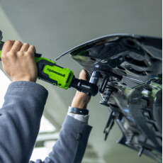 Гайковерт-трещотка аккумуляторный Greenworks GD24RW 24В 1/2" (АКБ 2Ач + ЗУ + сумка)