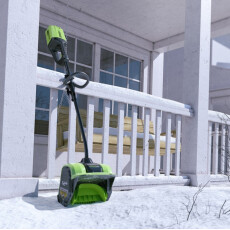 Снегоуборщик аккумуляторный GREENWORKS GD60SSK4 (АКБ 4Ач + ЗУ)