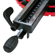 Пила торцовочная Elitech ПТ 2030КРС (Е2006.004.00)