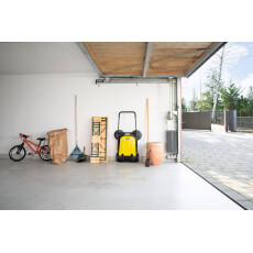 Подметальная машина Karcher S 4 Twin