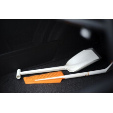 Лопата снеговая автомобильная SnowXpert FISKARS (630x220)