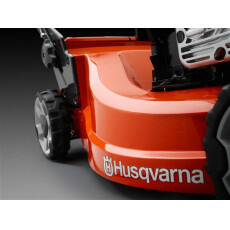 Бензиновая газонокосилка Husqvarna LC 247