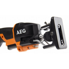 Сабельная пила AEG US 400 XE