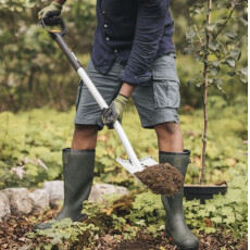 Лопата штыковая телескопическая закругленная Xact FISKARS (1066732)