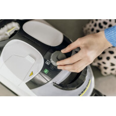 Пароочиститель Karcher SC 5 EasyFix IRON PLUG