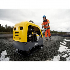 Реверсивная виброплита Husqvarna LG 400 DEC