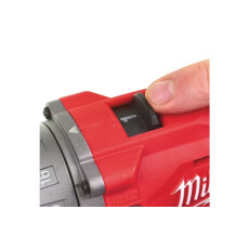 Аккумуляторная дрель-шуруповерт Milwaukee M12 FDD-202X