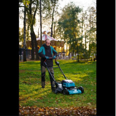 Газонокосилка аккумуляторная MAKITA LXT DLM 532 Z (без АКБ и ЗУ)