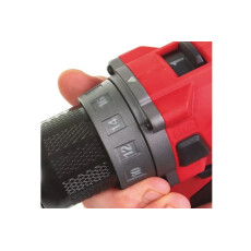 Аккумуляторная дрель-шуруповерт Milwaukee M12 FDD-202X
