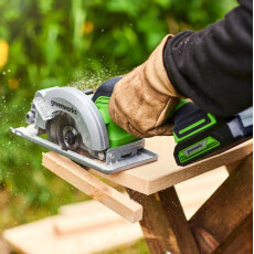 Циркулярная мини-пила аккумуляторная Greenworks G24MCS 24В (АКБ 2Ач + ЗУ)