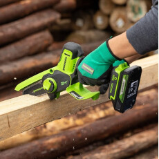 Мини-пила цепная аккумуляторная Greenworks G24MCS10K4 24В