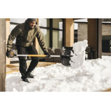 Лопата-скрепер для снега X-series FISKARS (1530x530)