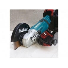 Двуручная углошлифмашина MAKITA GA 9040 SFK