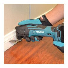 Аккумуляторный многофункциональный инструмент (реноватор) MAKITA DTM 50 RFEX 1 в чем. + набор оснастки